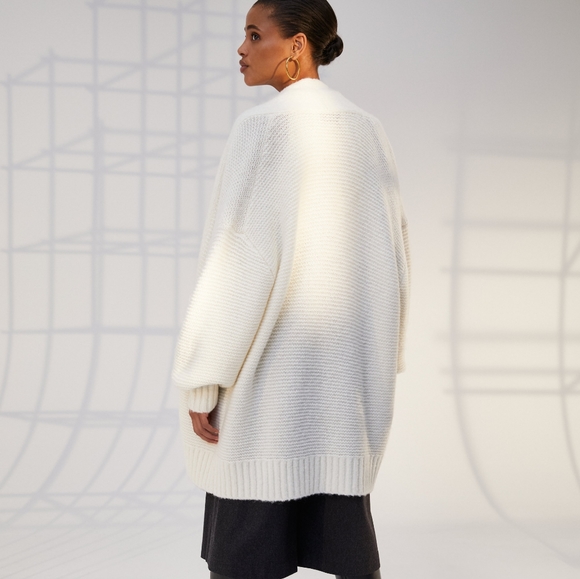 Aritzia Alpaca Wool Cardigan - Picture 12 of 14